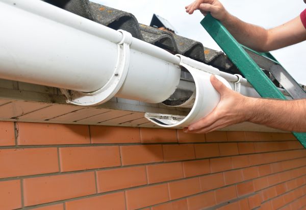 Gutter Maintenance in Niceville