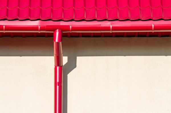 Cost of Barn Downspout Installation in Niceville