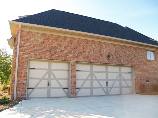 Cost of Garage Downspout Repair in Niceville