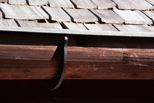 Wooden Gutter Replacement in Niceville