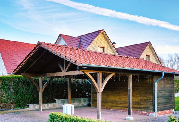 Carport Gutter Replacement in Niceville