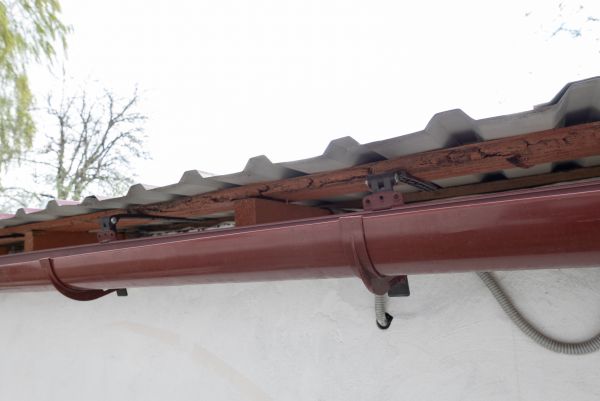 Cost of Round Gutters Installation in Niceville
